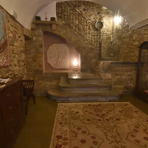 Guest house Pensio Bellmirall Girona